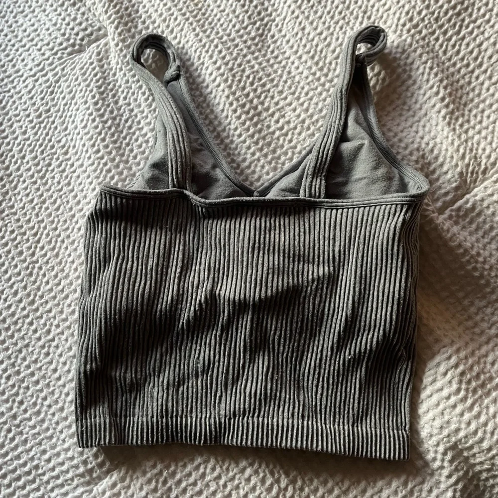 Ribbed Razor Back Tank - Picture 2 of 5
